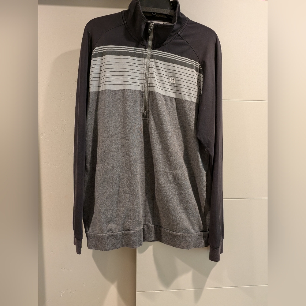 Travis Mathew Sweater Mens Large Gray Performance Golf 1/4 Quarter Zip Pullover